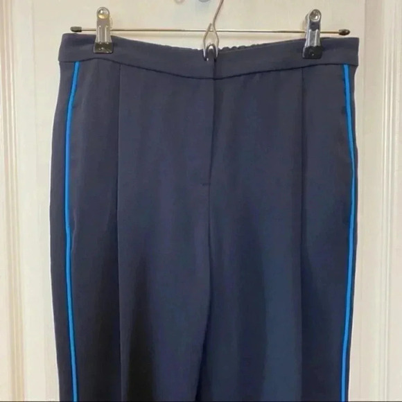 Topshop Trousers Relaxed Fit Pleated Pants Navy Blue Side Stripe Size 4 NWOT - Picture 5 of 13